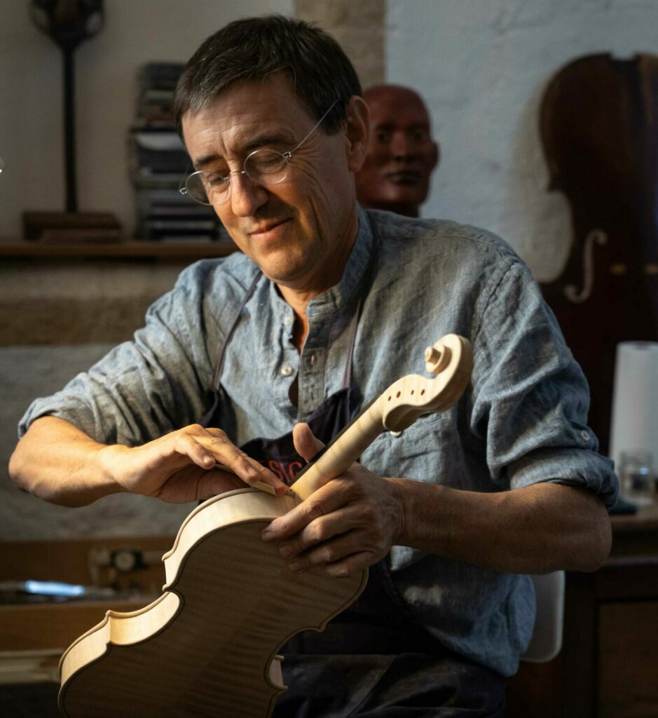 Frédéric Chaudière - Violin maker